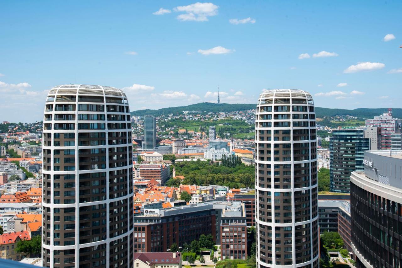 Luxury 1Bdrm On The 28Th Floor Daire Bratislava Dış mekan fotoğraf